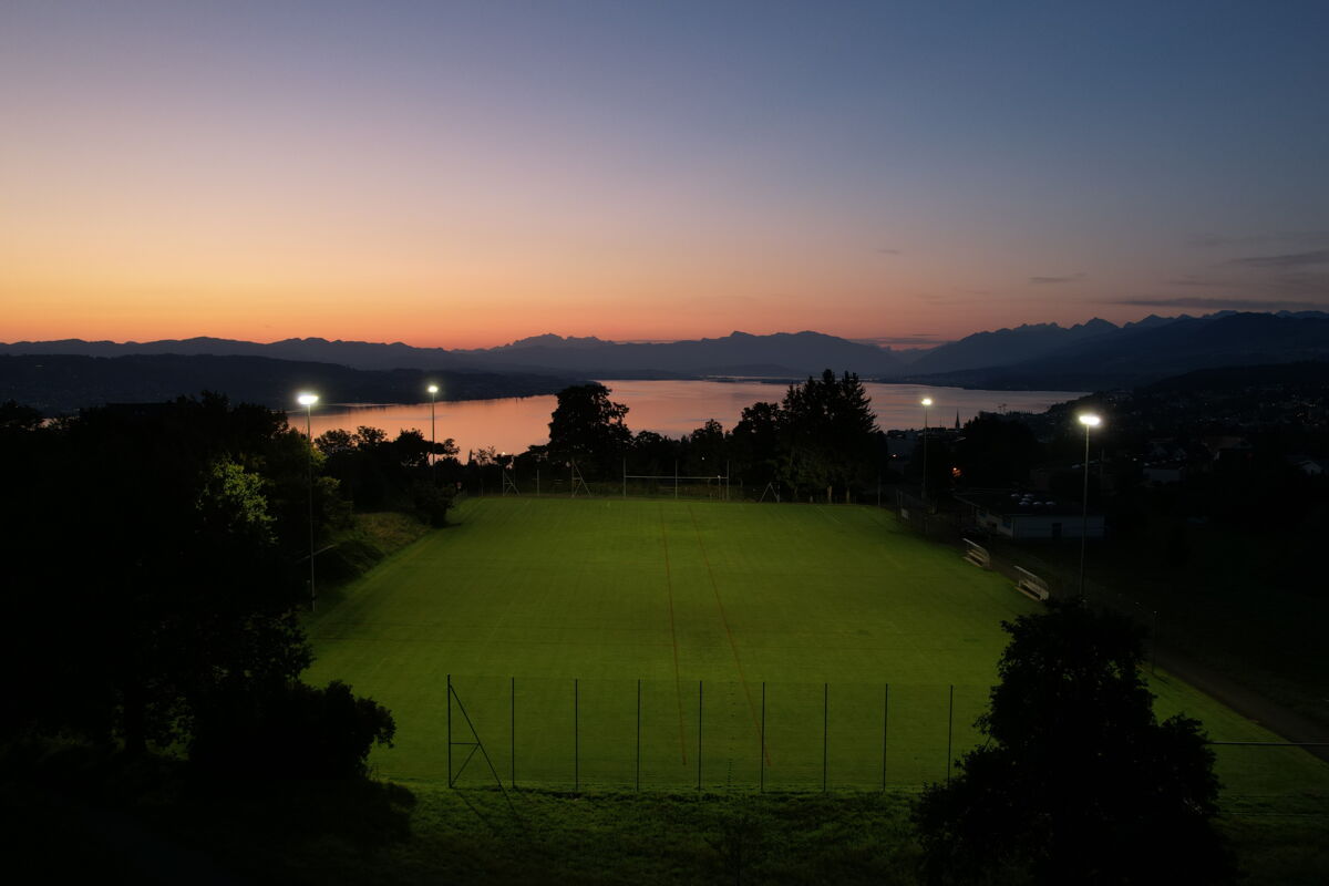 Die Wädenswiler Fussballplätze in neuem Licht - bis 60% Energie gespart